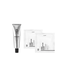 Eine Metalltube und zwei weiße quadratische Päckchen aus dem HYDRATING ESSENTIALS Set von DALUMA sind vor einem schlichten weißen Hintergrund abgebildet.